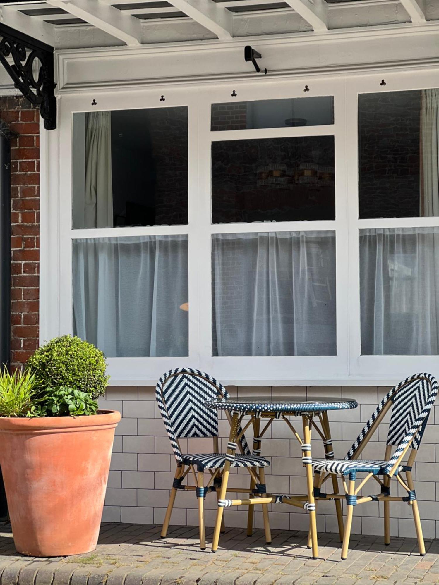 No48 - Luxe Victorian Shop Conversion In Pewsey Oare Exterior photo